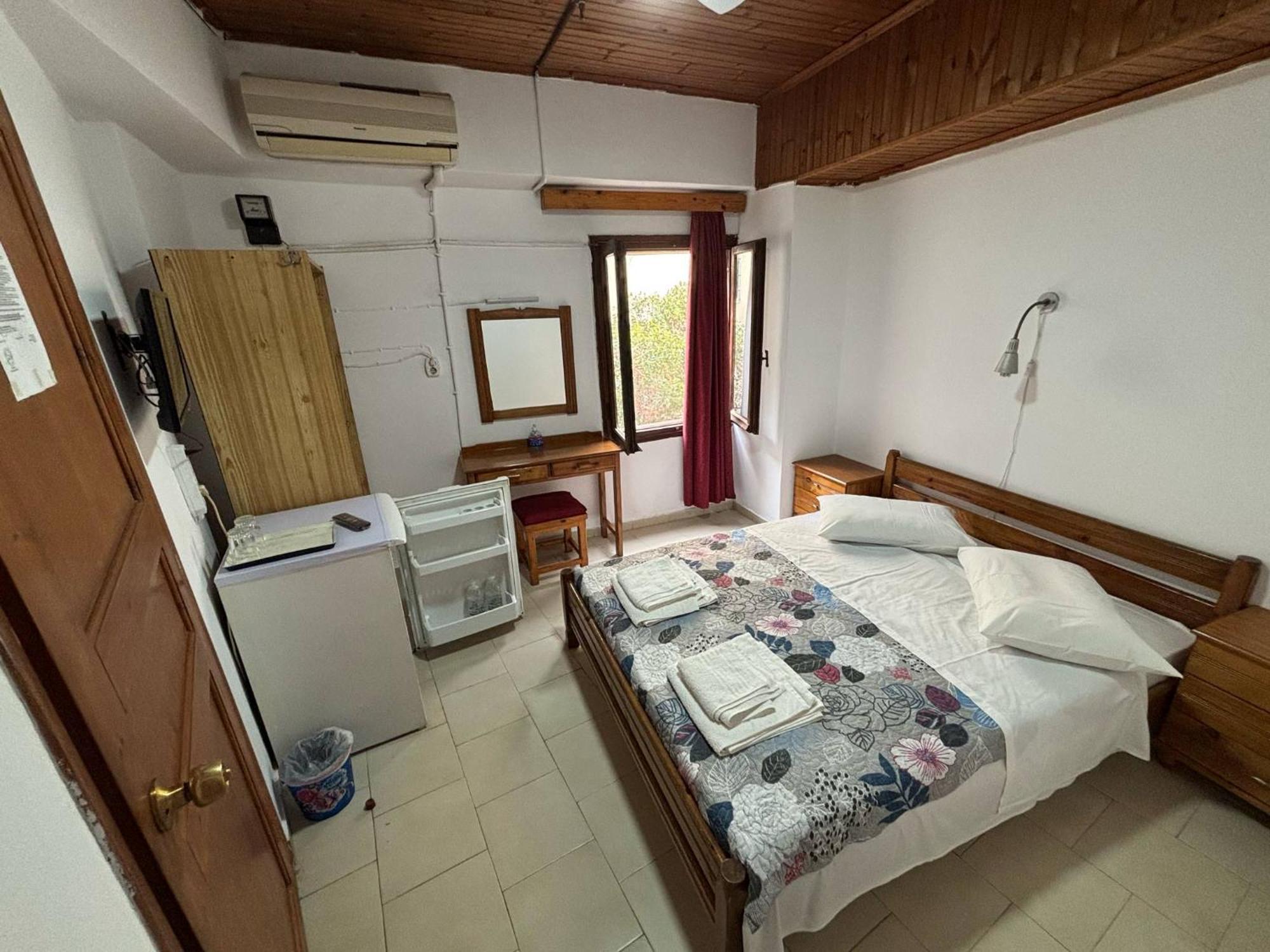 Stelios Rooms To Rent Chania  Zewnętrze zdjęcie